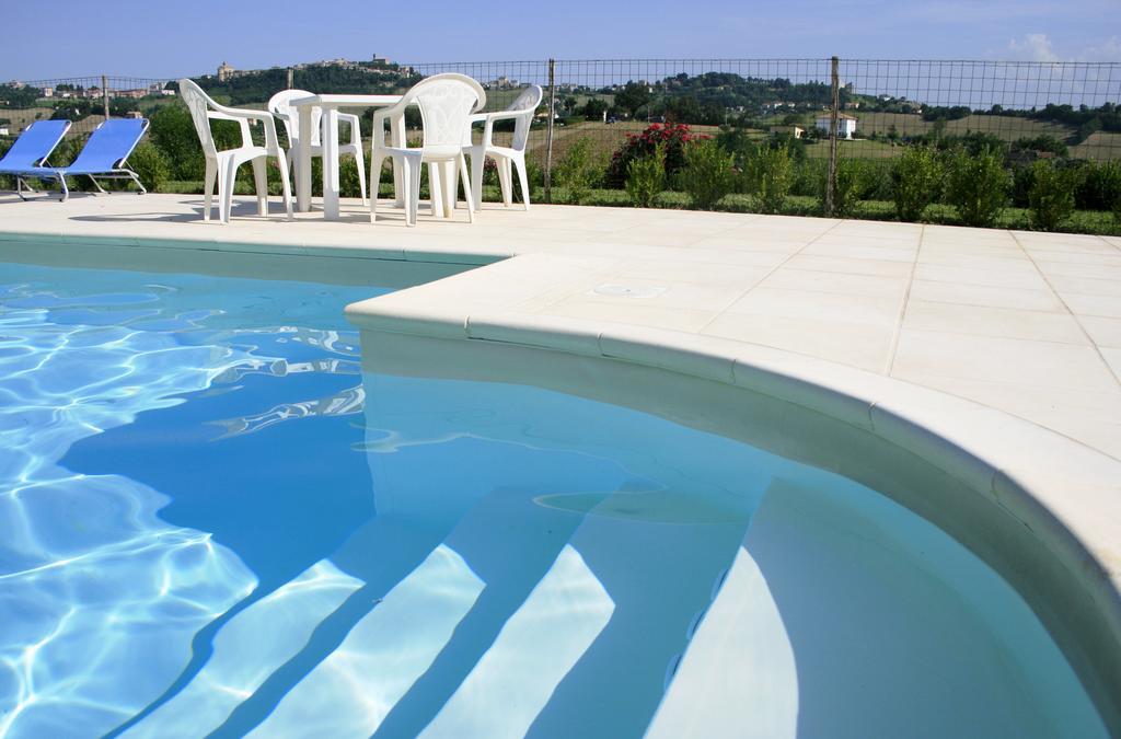 Hotel Agriturismo Fara Montegiorgio Zimmer foto